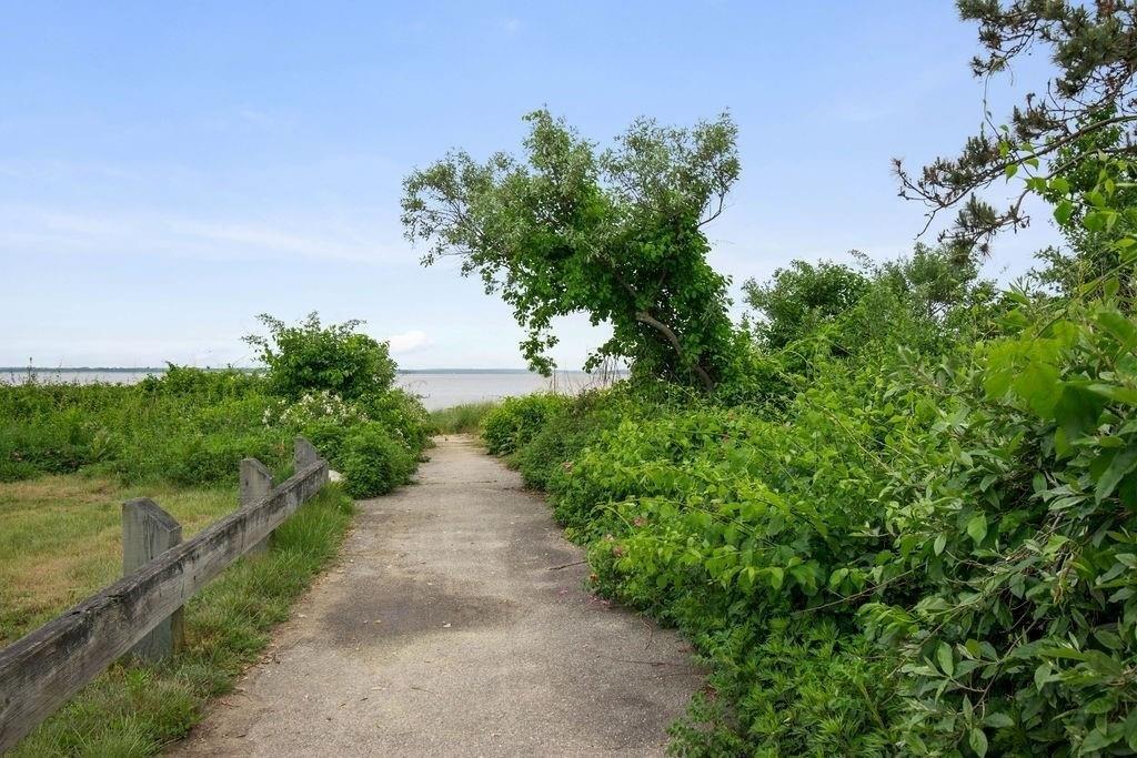 Elgin St, Warwick, RI 02889
