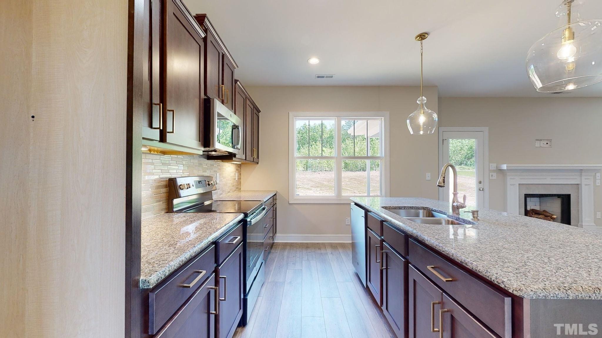 Buckhaven Ct, Holly Springs, NC 27540