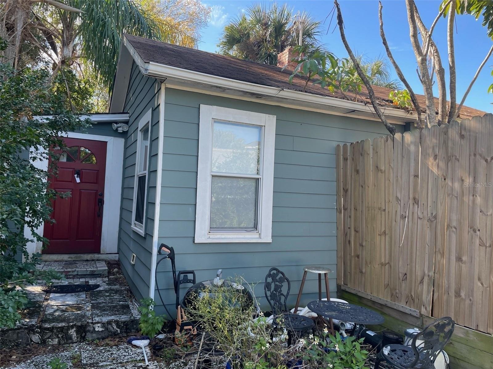 Chicago Ave, Dunedin, FL 34698