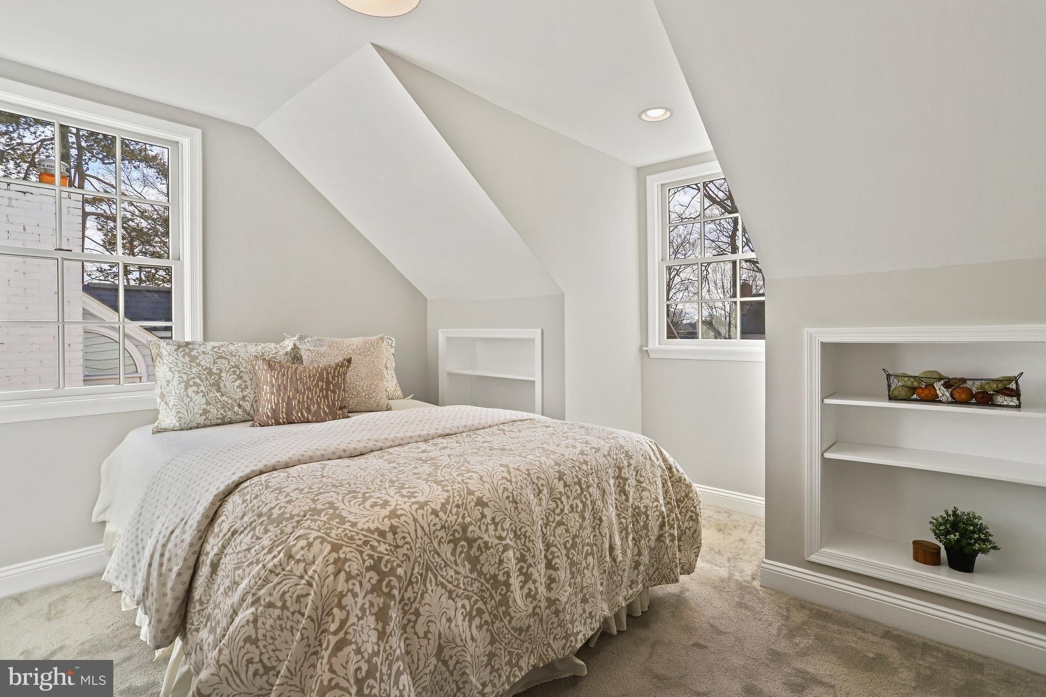 N Harrison St, Arlington, VA 22205