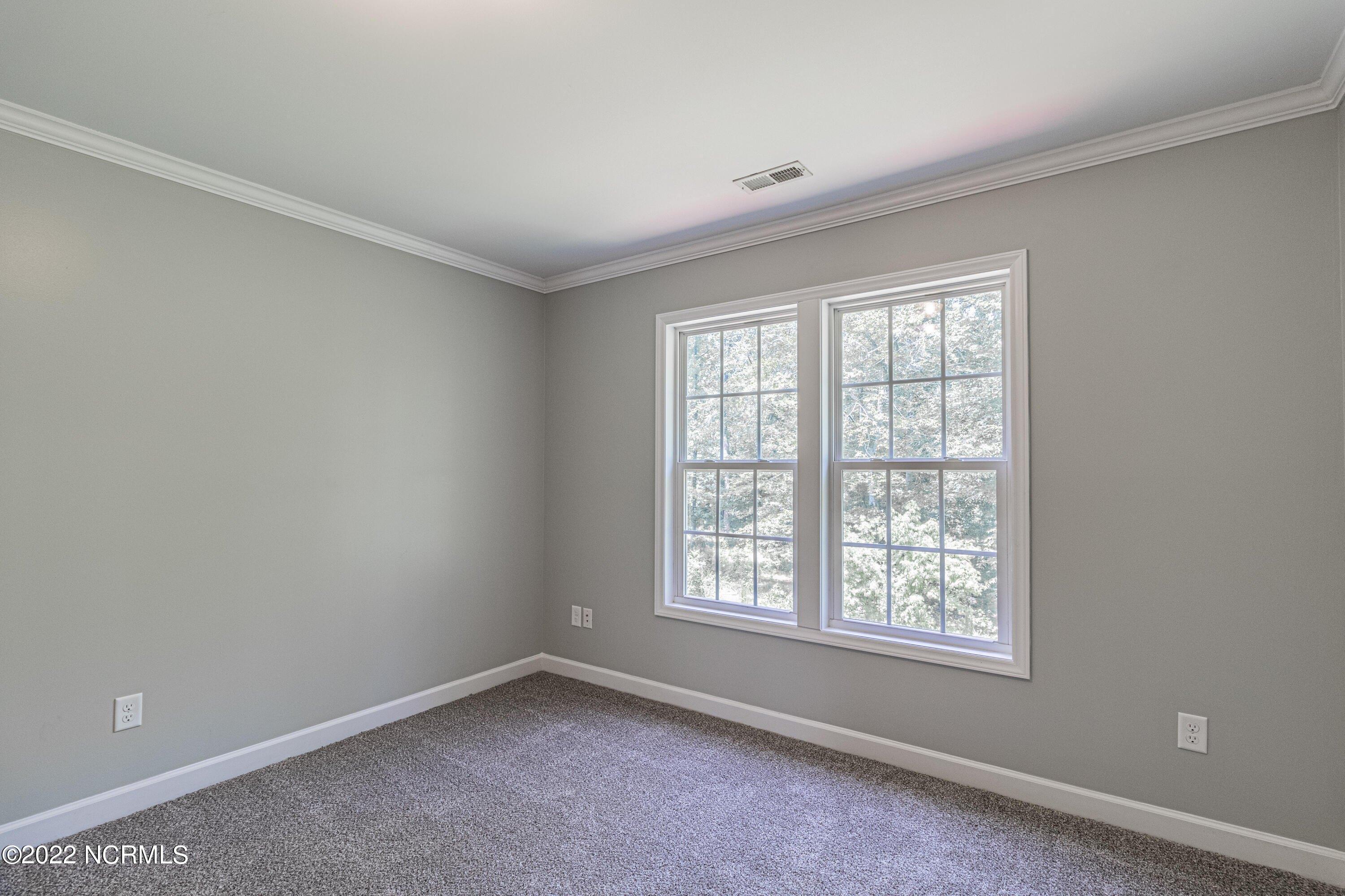 Old Beechtree Ln, Jacksonville, NC 28540