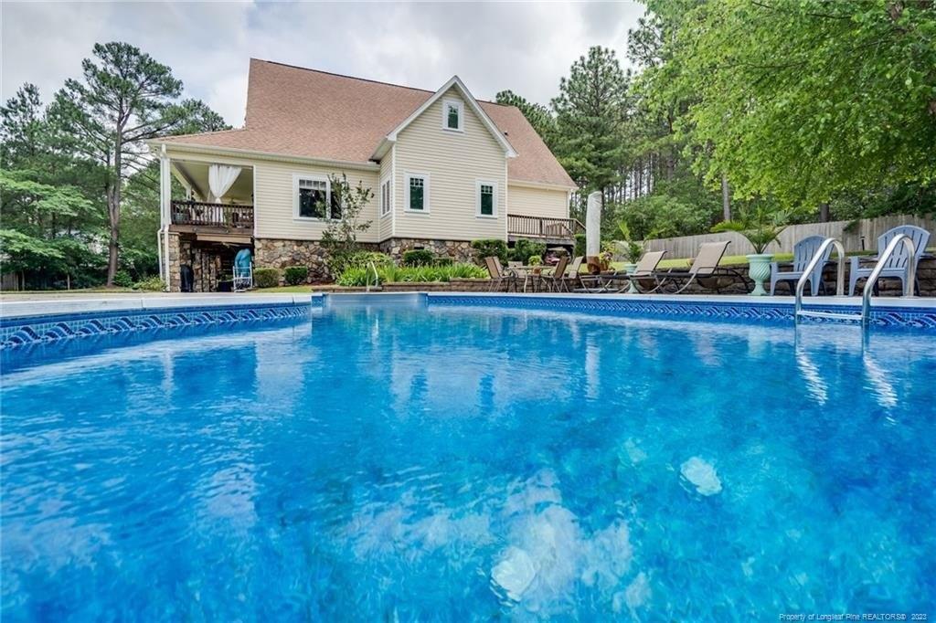 W Lake Ridge Rd, Raeford, NC 28376