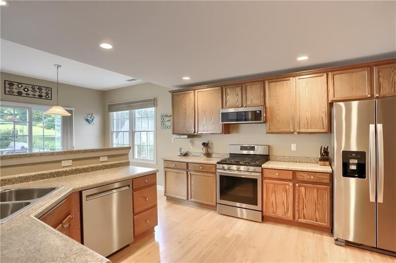 Estates Dr, Gibsonia, PA 15044