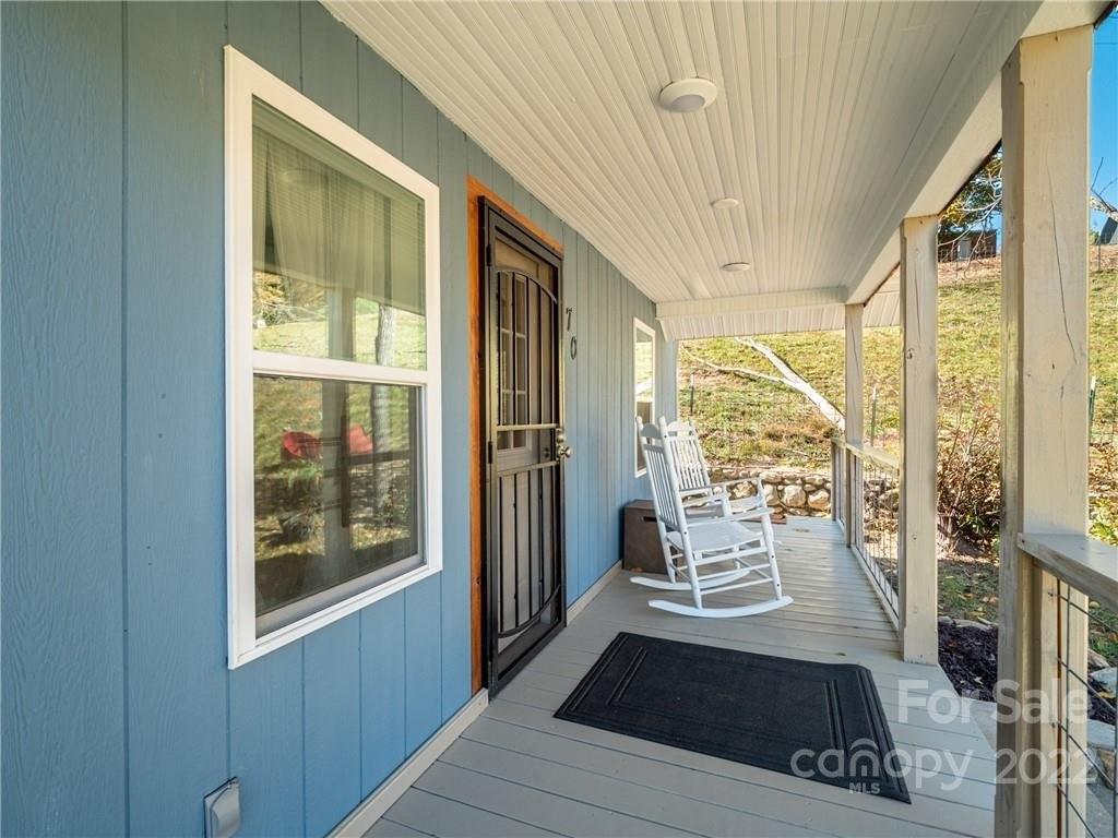 Vintage Pl, Canton, NC 28716