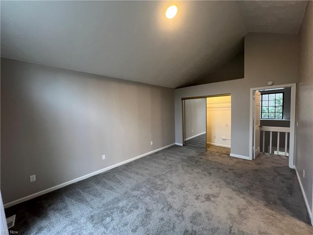 Sugarbush Dr, Mentor, OH 44060