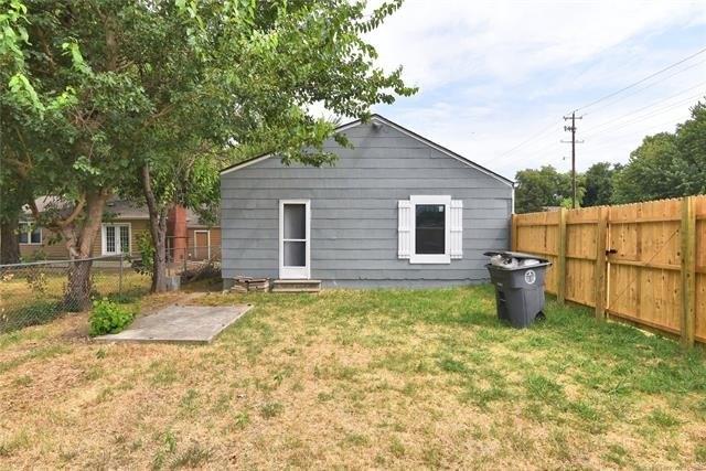 S Yale Ave, Tulsa, OK 74112