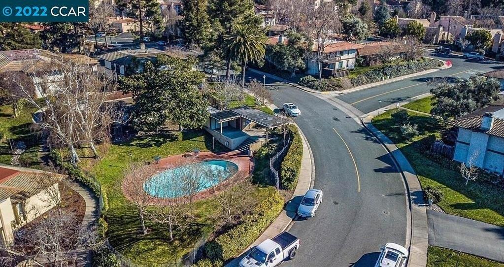 Camino Peral, Moraga, CA 94556