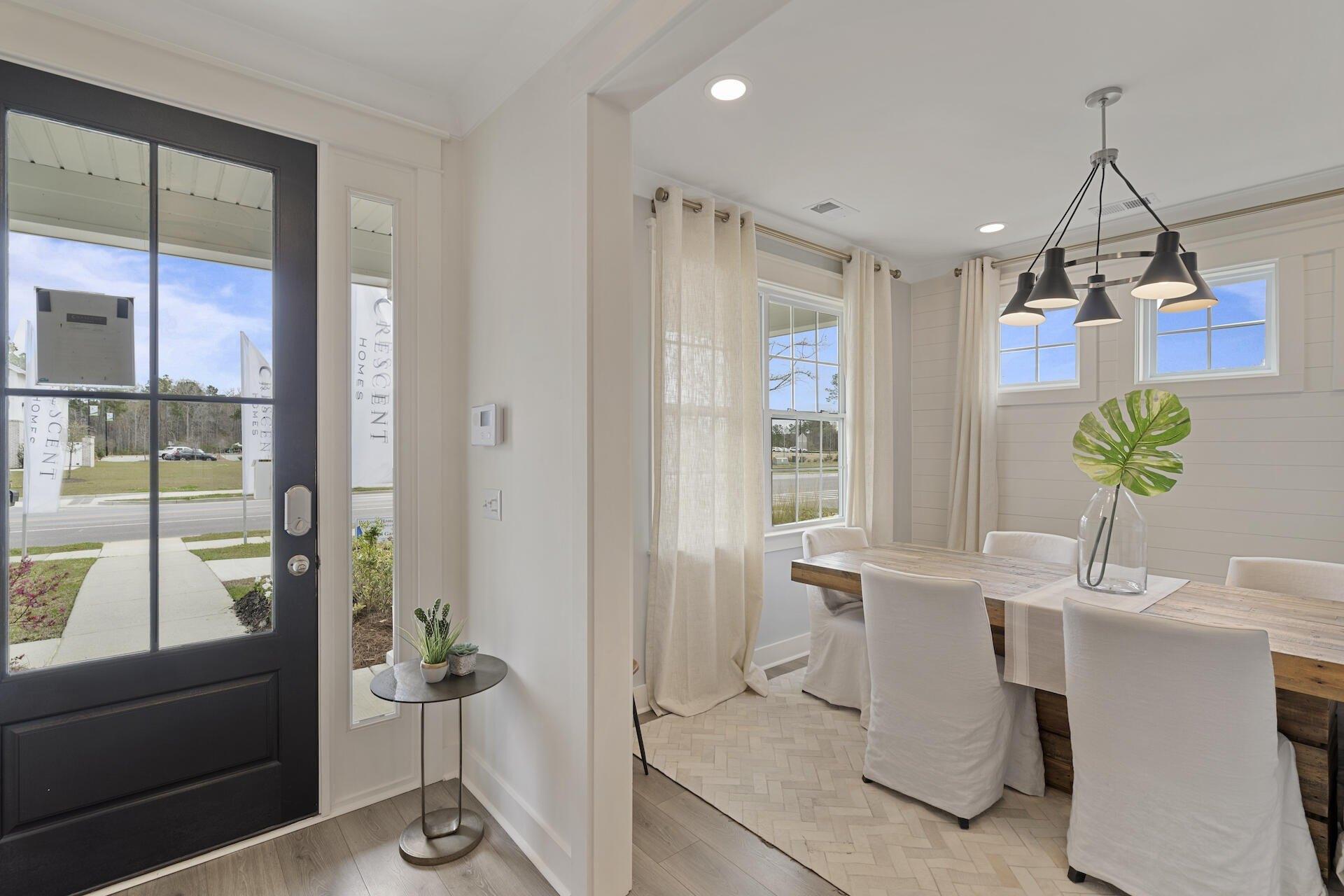 Kings River Trl, Hollywood, SC 29449