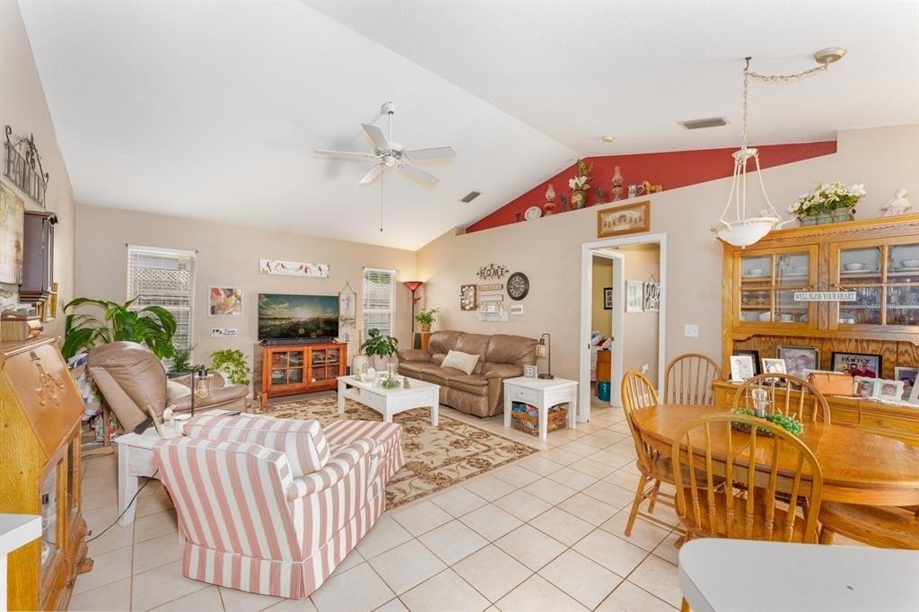 Mcarthur Ave, Sarasota, FL 34243