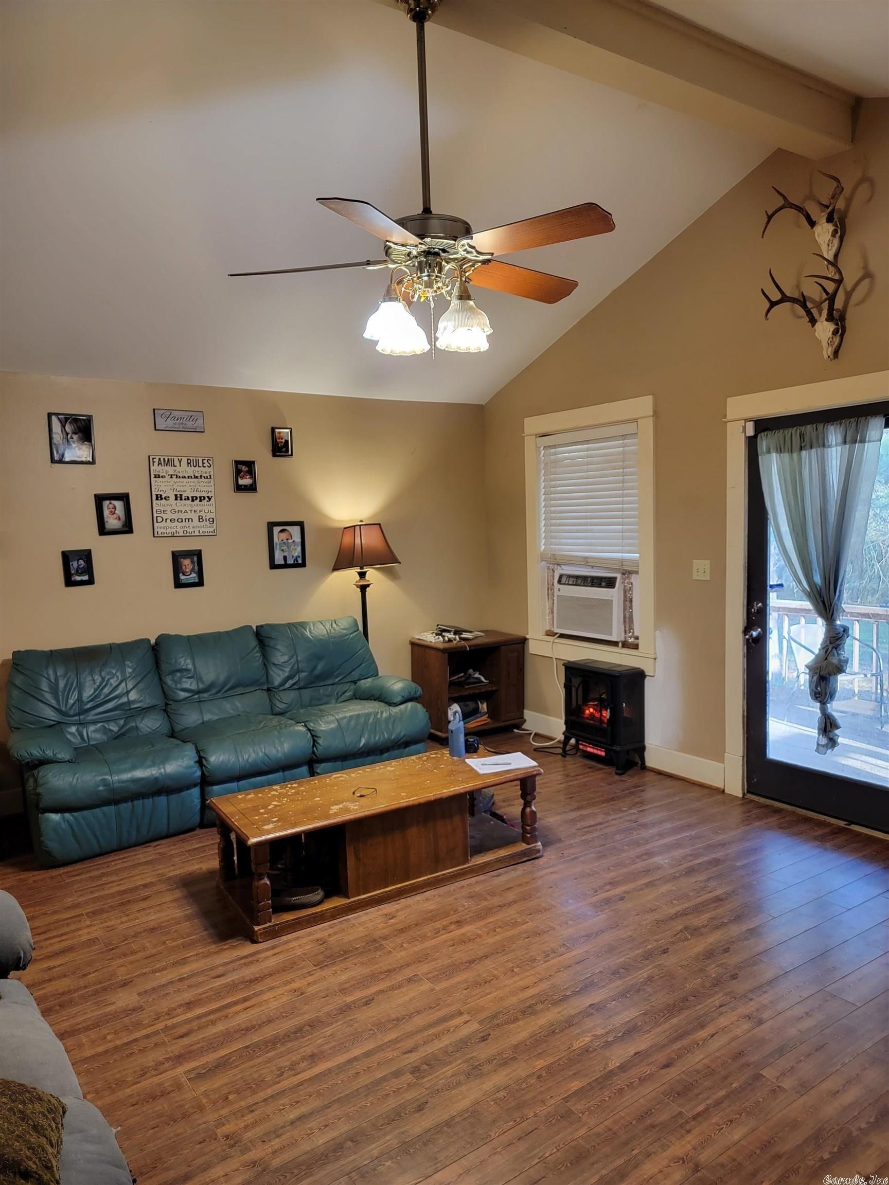 Dickerson Ln, Conway, AR 72032