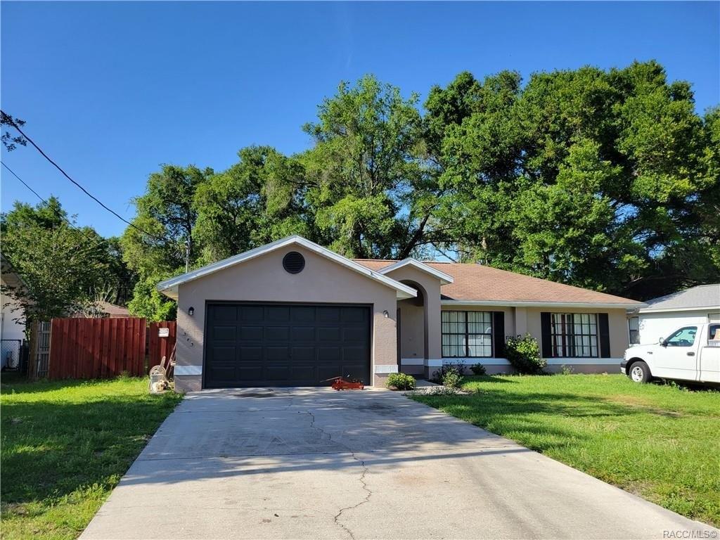 E Rush St, Inverness, FL 34452