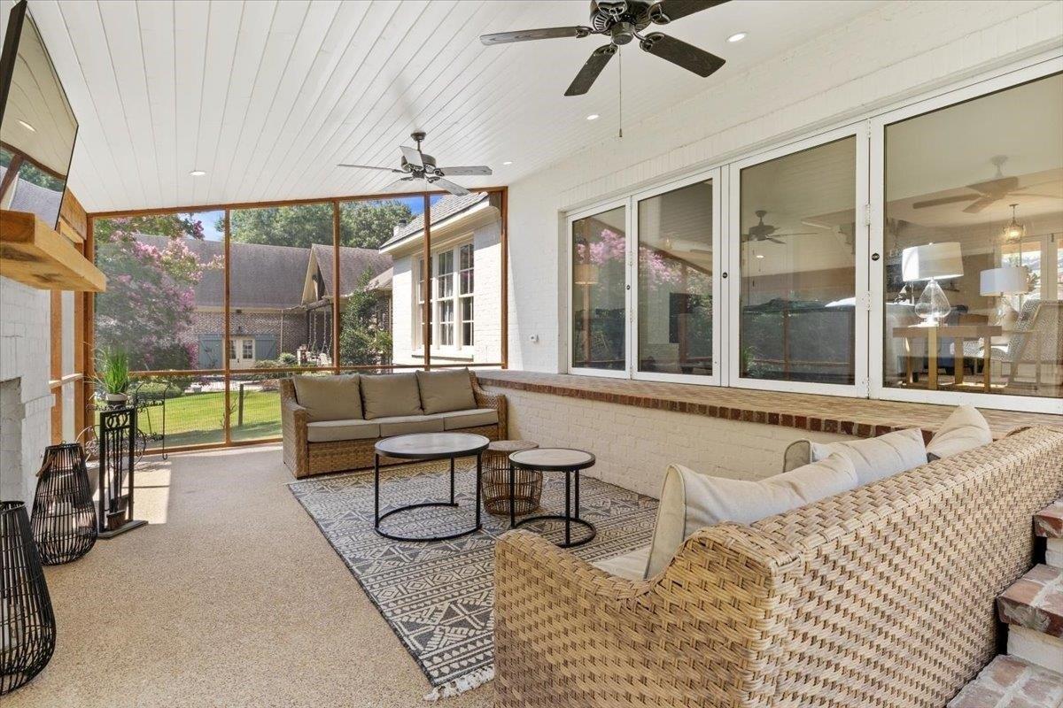 Burrows Rd, Collierville, TN 38017