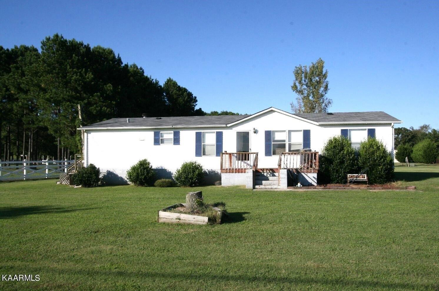 Walker Rd, Maryville, TN 37801