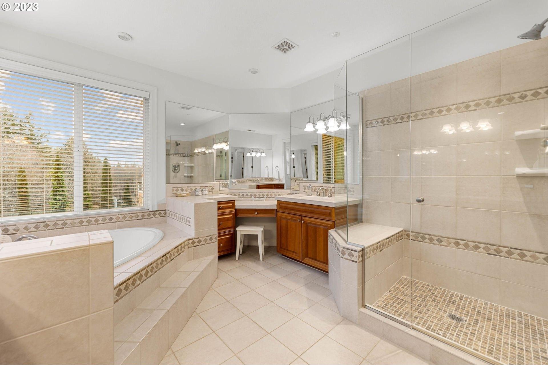 Ne 232nd Ave, Brush Prairie, WA 98606