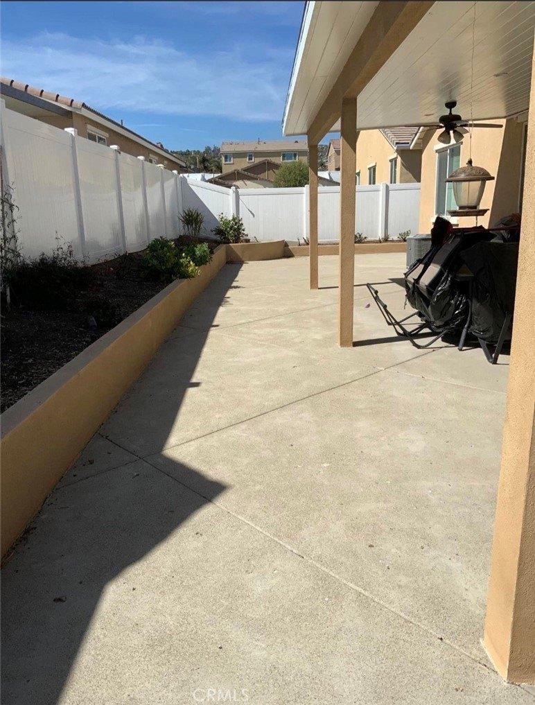 Pratt Ct, Perris, CA 92570