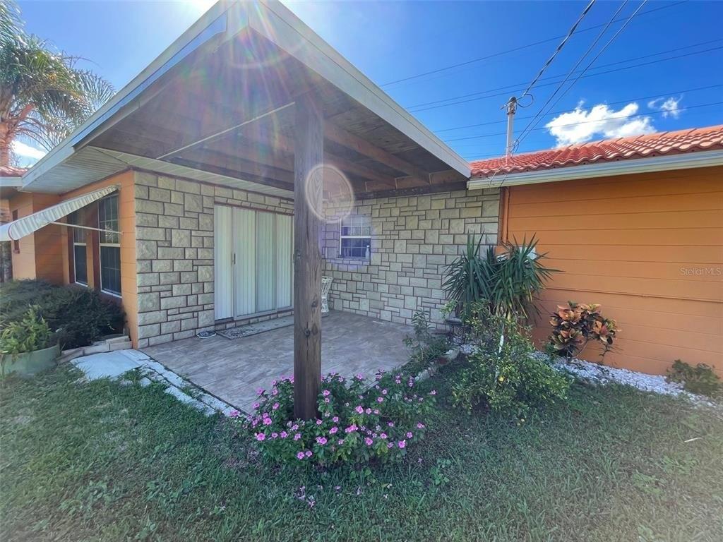 Driftwood Ave, Clearwater, FL 33764
