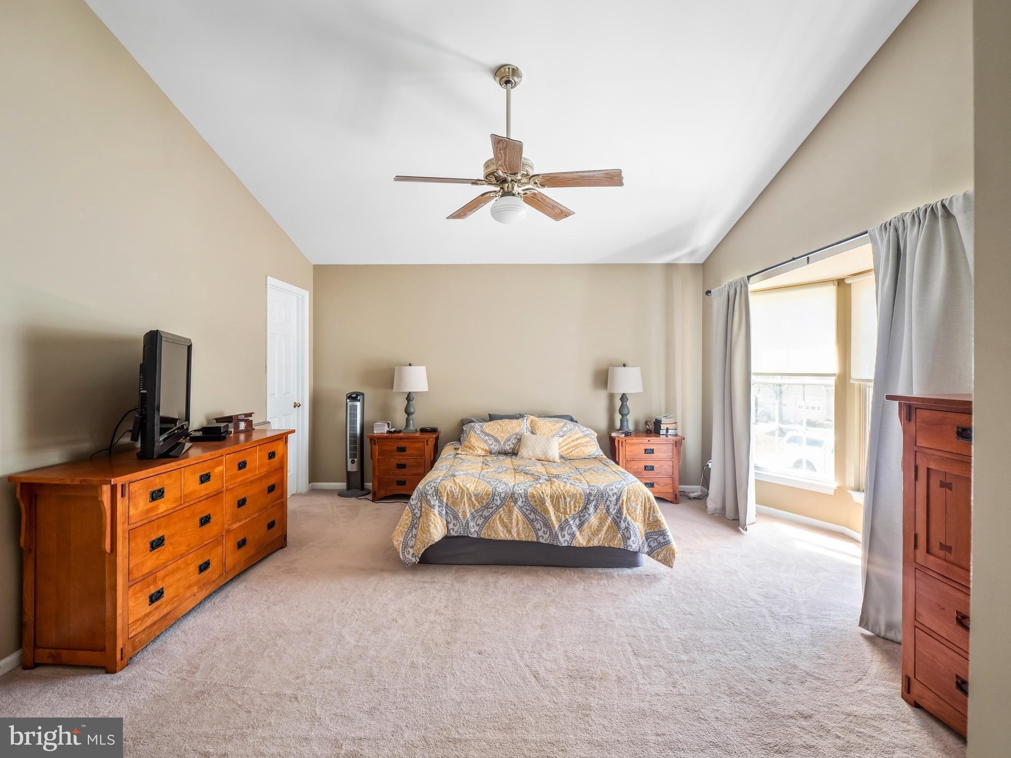 Accolon Ct, Dumfries, VA 22025