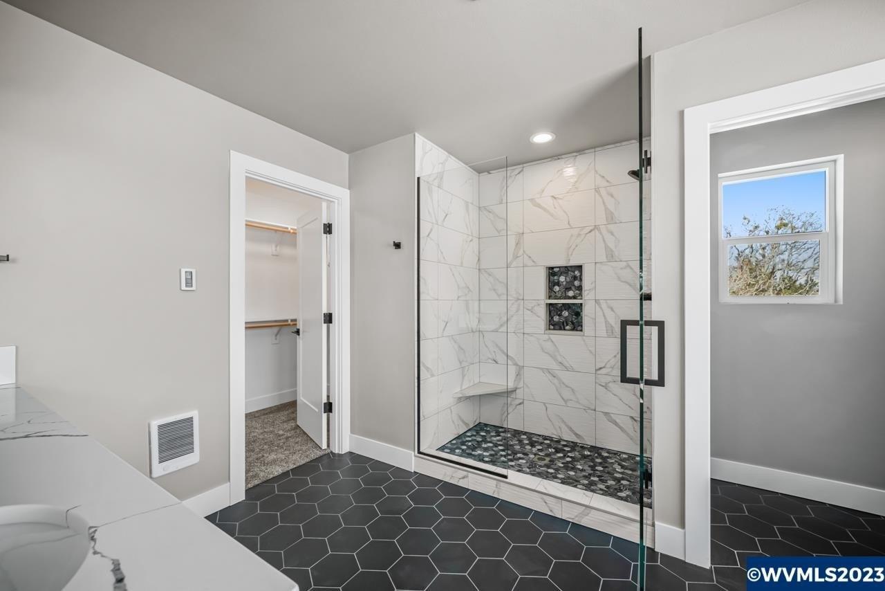 Felton St S, Salem, OR 97302