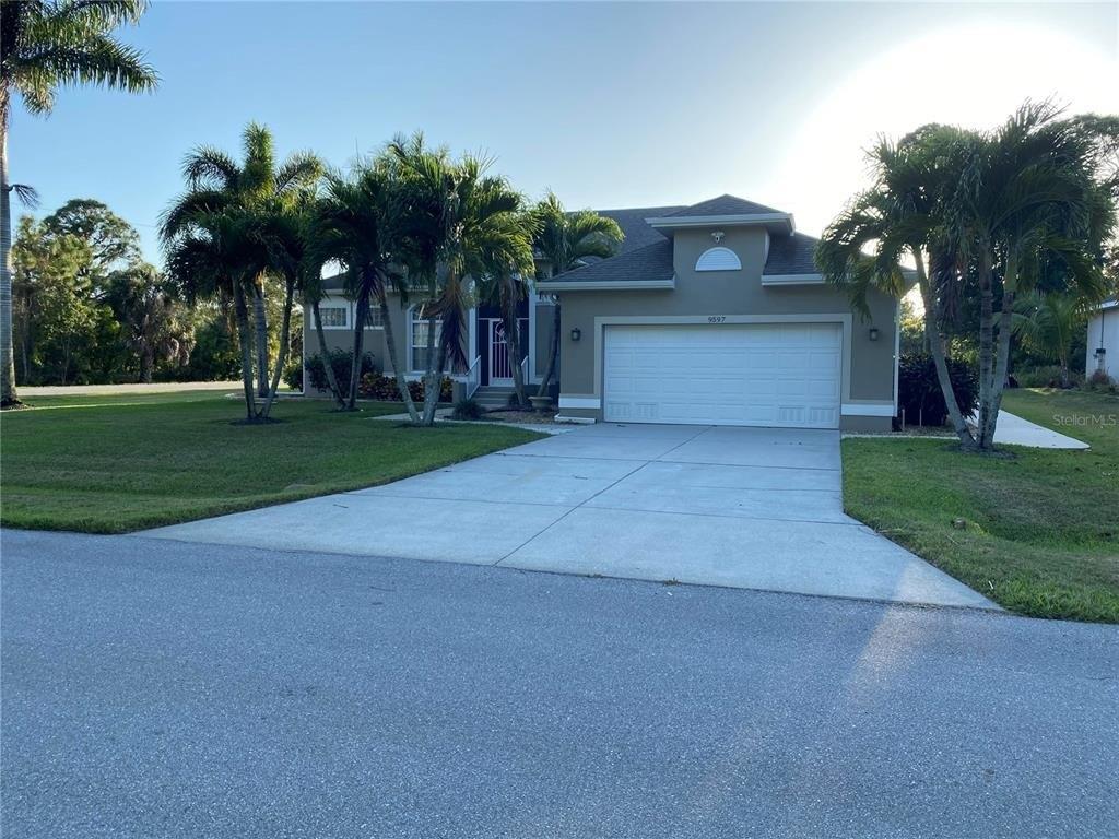 Little Rock St, Port Charlotte, FL 33981