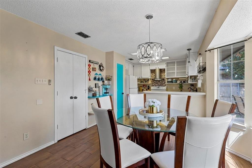 Oak Vly, Denton, TX 76209