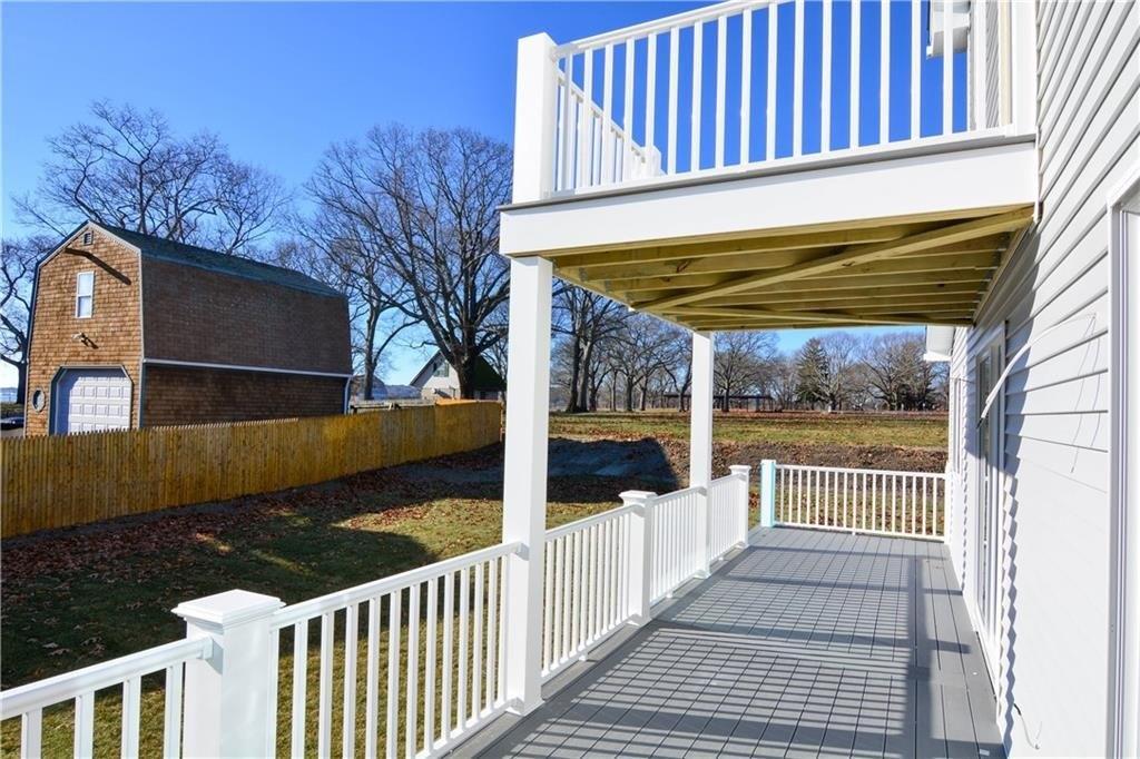 Capron Farm Dr, Warwick, RI 02886