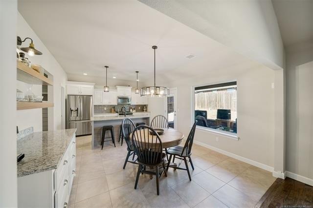 W Natchez St, Broken Arrow, OK 74011
