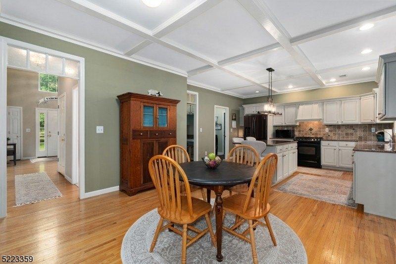 Whispering Woods Ln, Sparta, NJ 07871