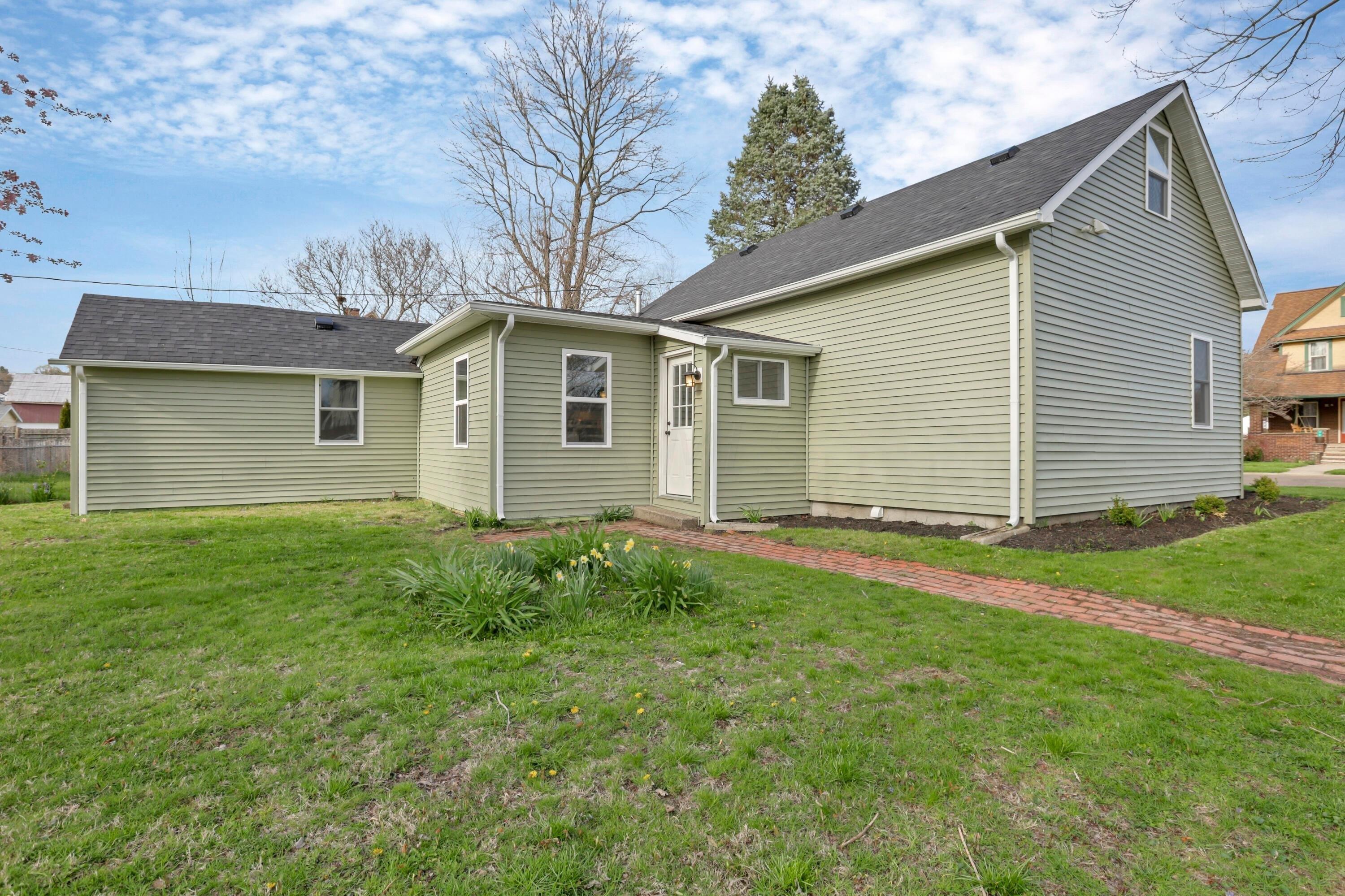 Madison Ave, Lancaster, OH 43130