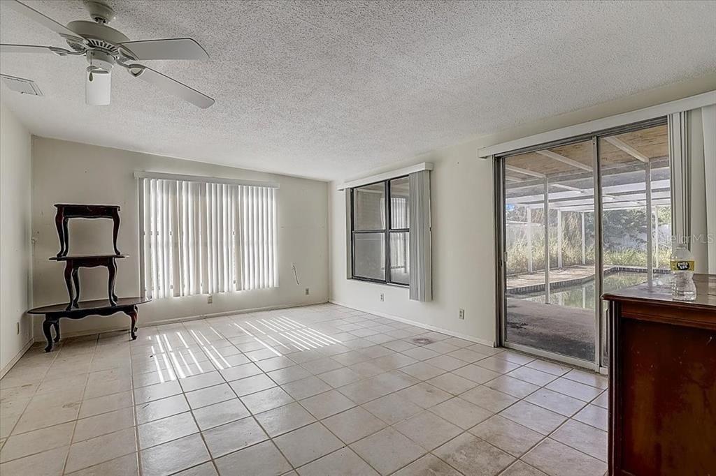 N Conrad Ave, Sarasota, FL 34237