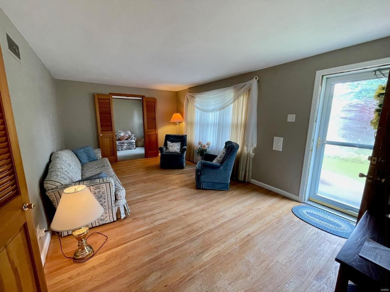 Box Elder Ct, Saint Louis, MO 63123