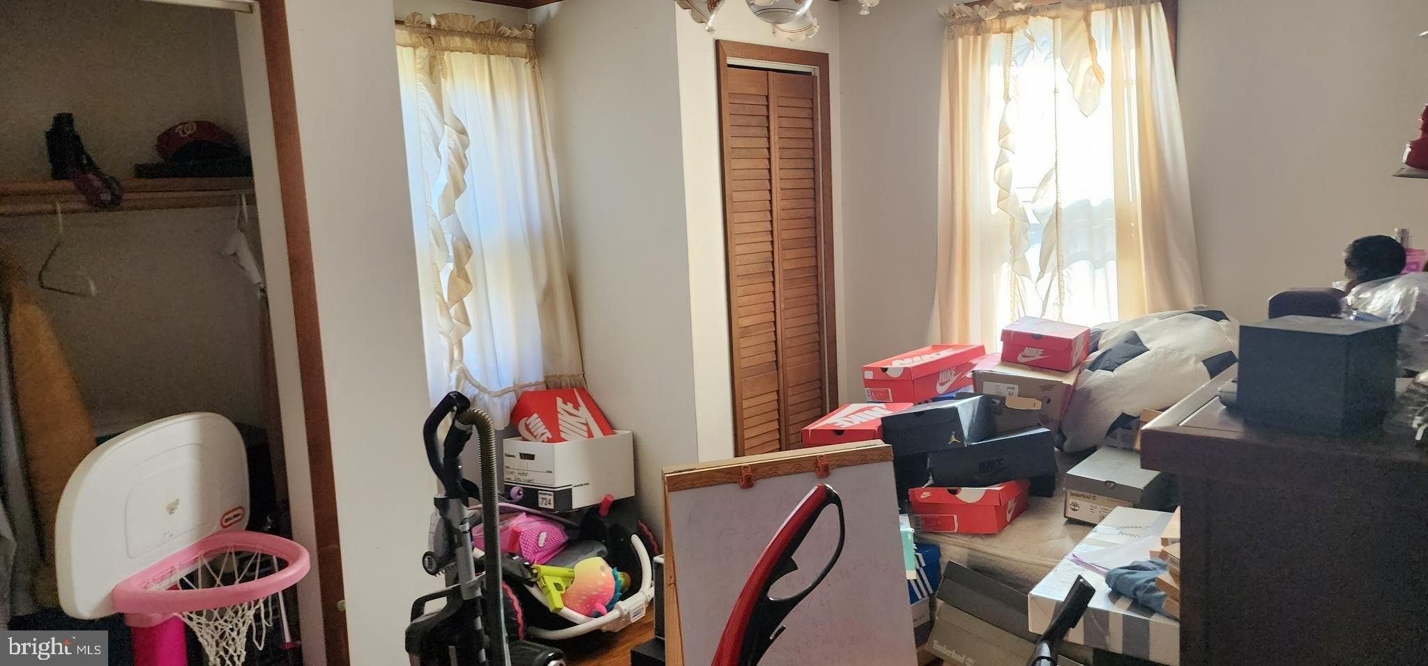 Tripoli Blvd, Dumfries, VA 22026