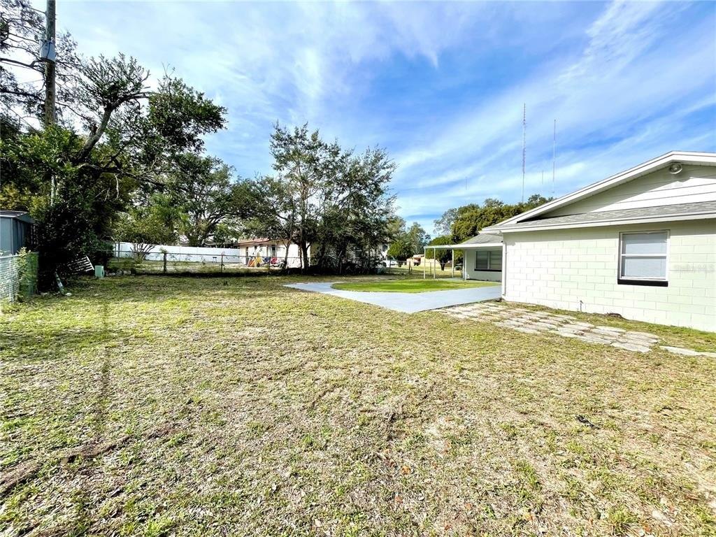 Holmes Dr, Orlando, FL 32808