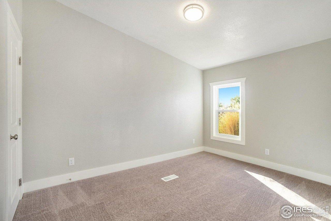 E Kipp Ave, Keenesburg, CO 80643