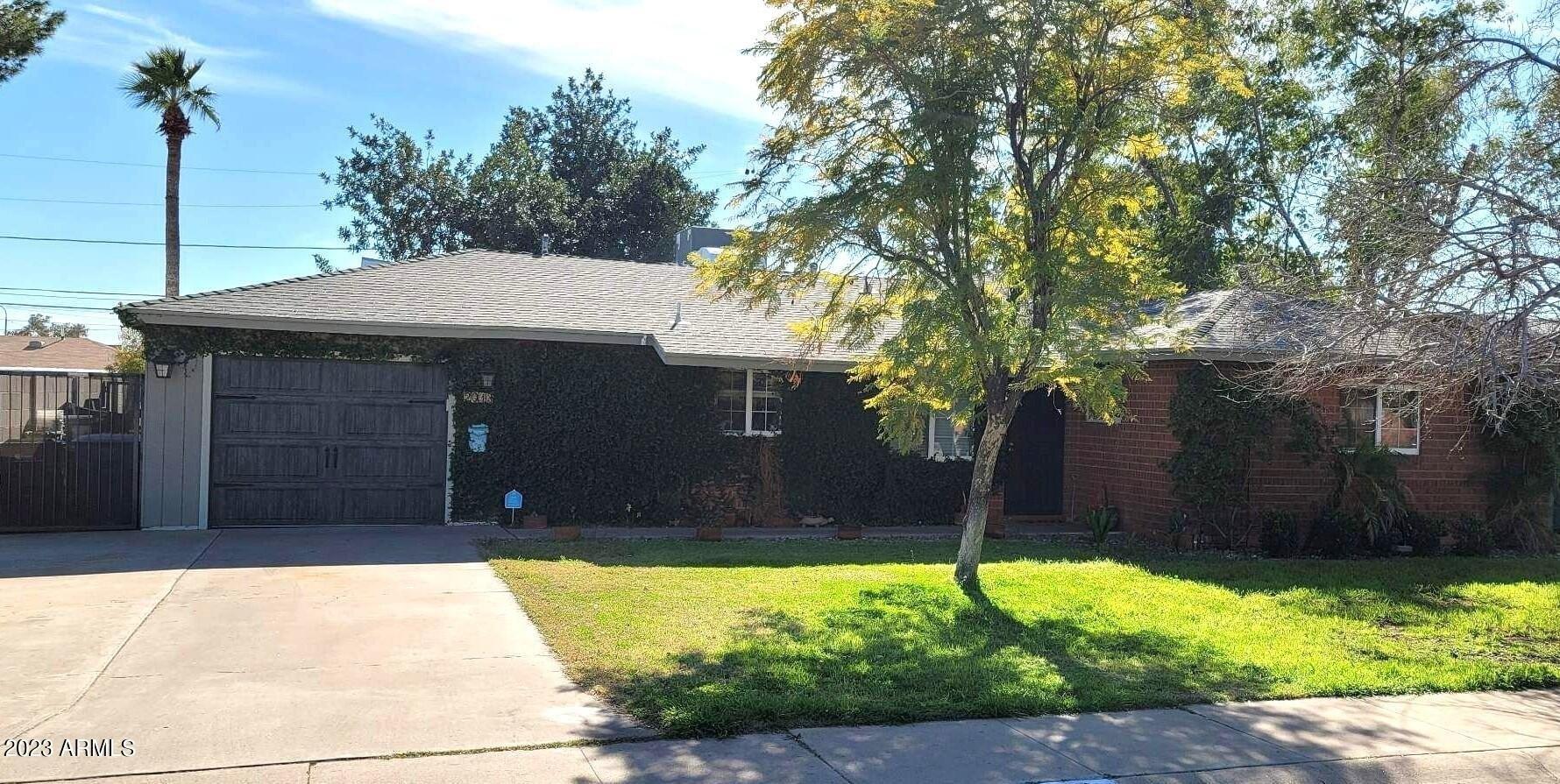 W Minnezona Ave, Phoenix, AZ 85015