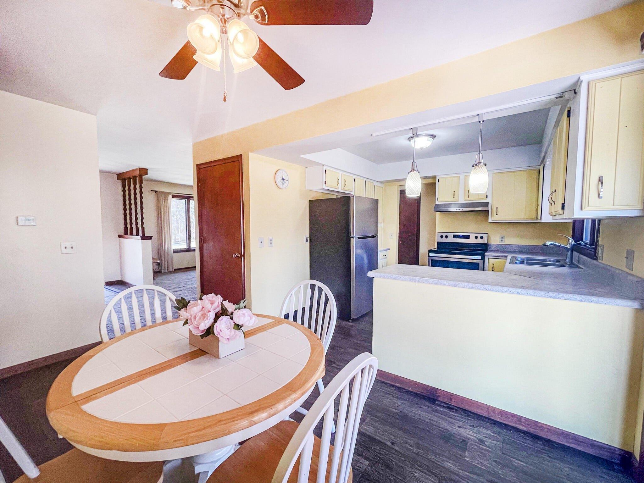 Howard St, Otsego, MI 49078