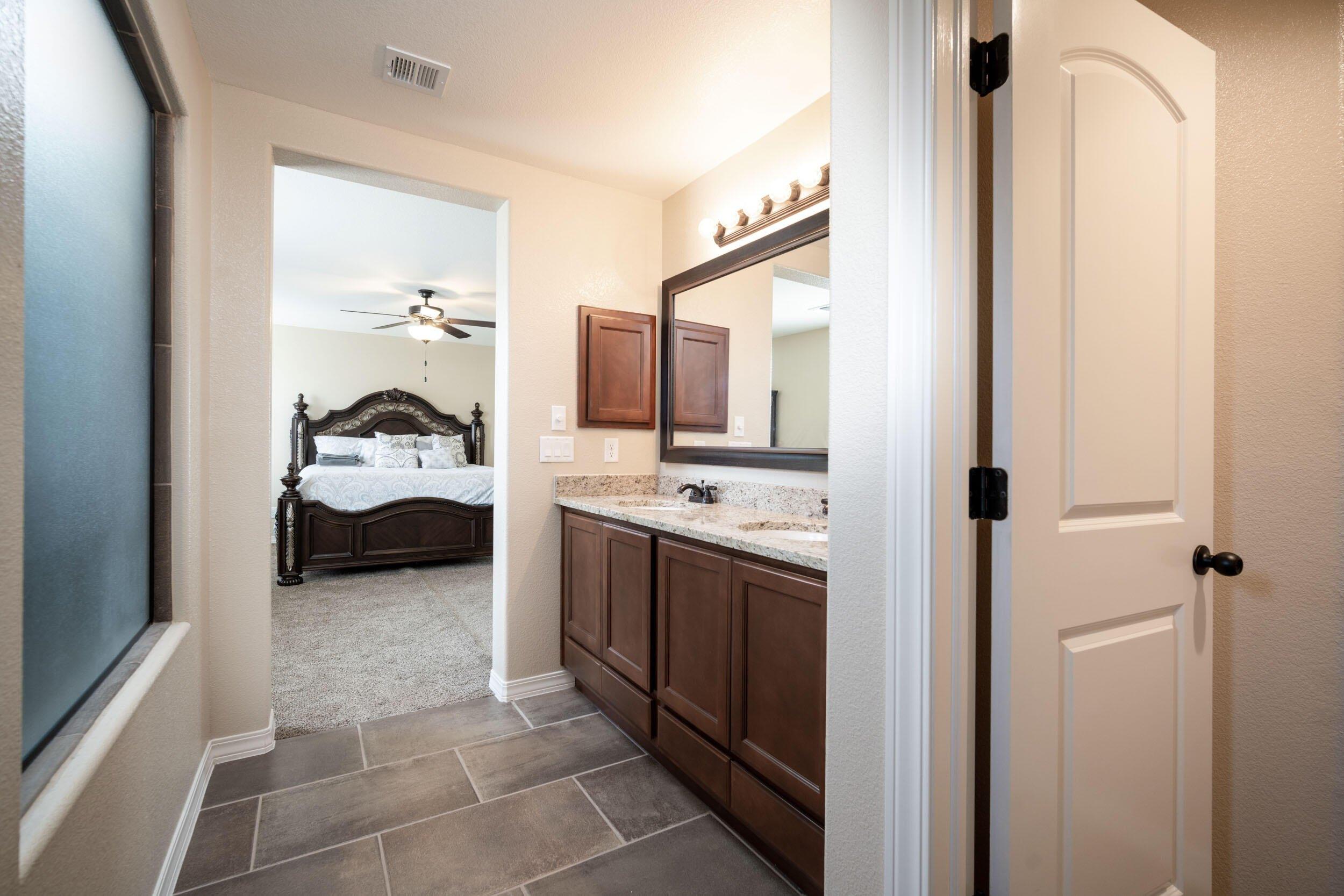 Tim Hardaway Dr, El Paso, TX 79938