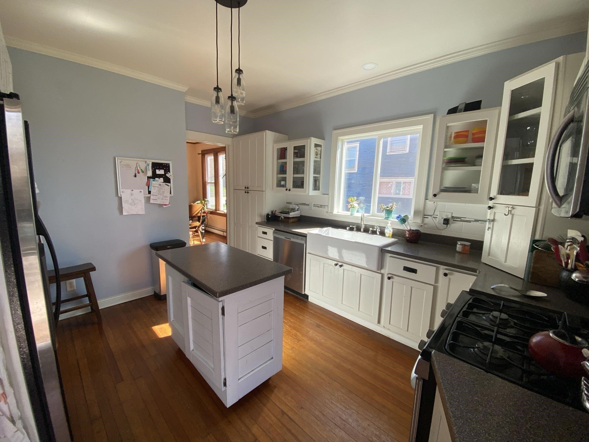 Doty St, Mineral Point, WI 53565