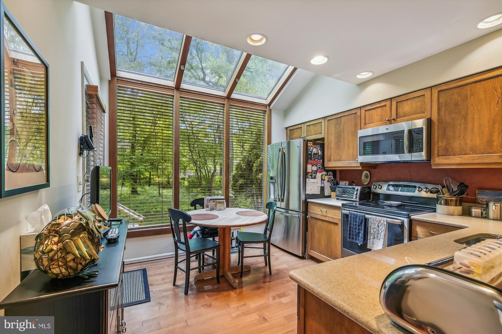 Pennypond Ln N, Annapolis, MD 21401
