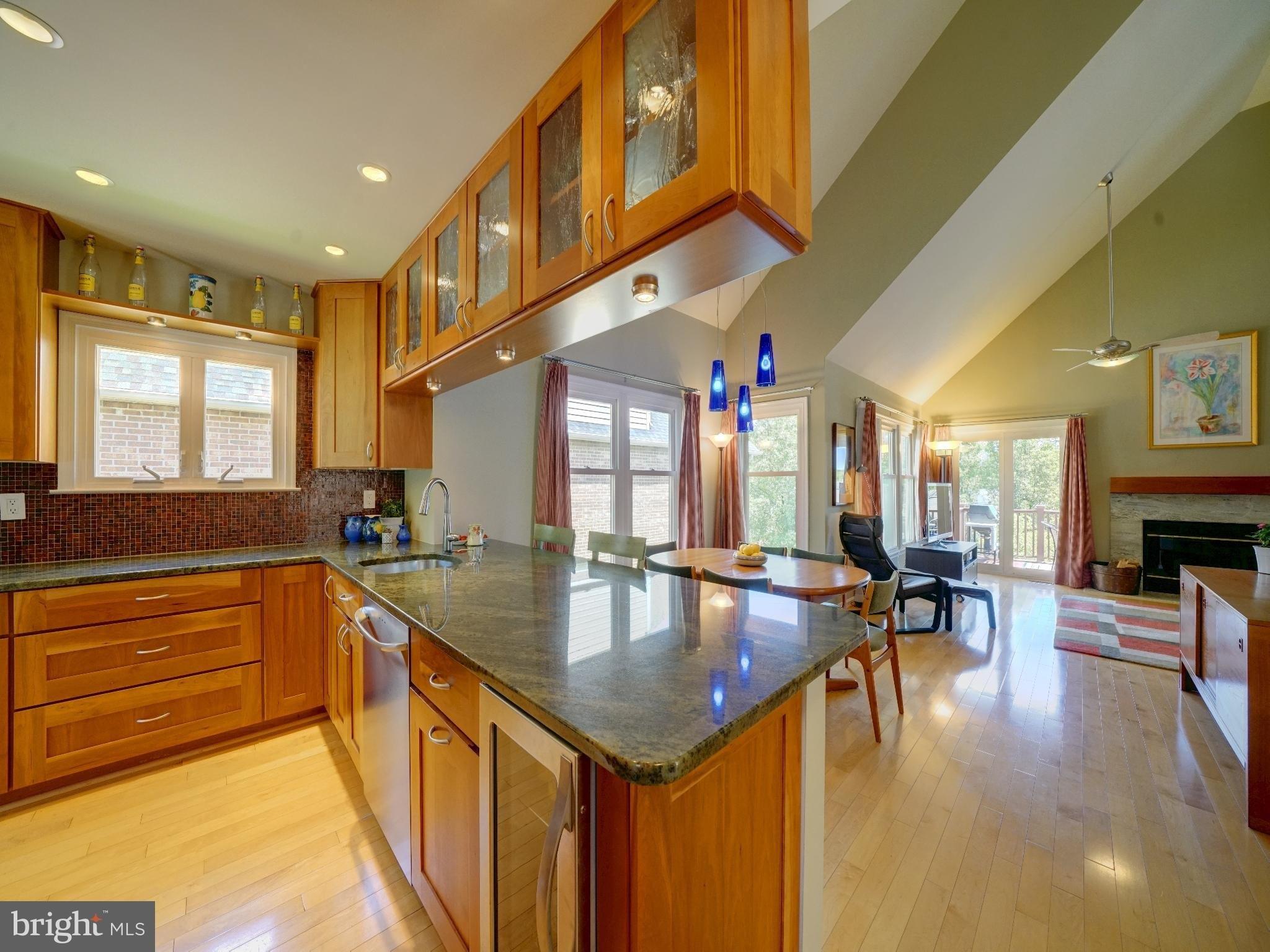 Summit Ln, Laurel, MD 20708