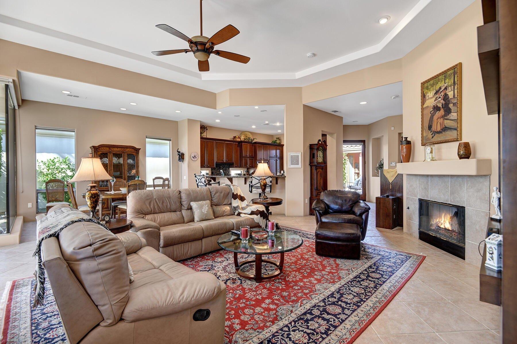 Toronja, La Quinta, CA 92253