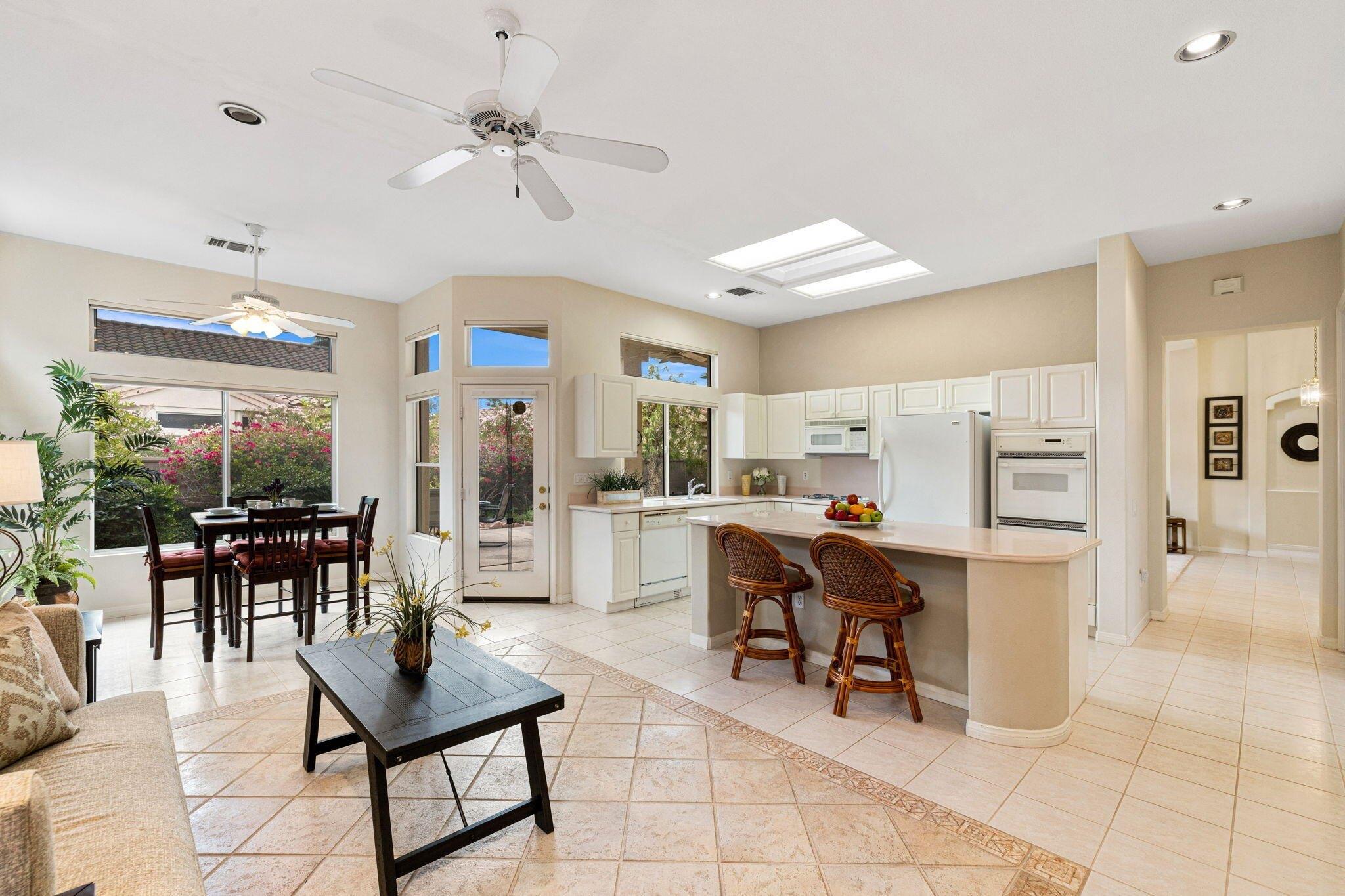 Gorham Ln, Palm Desert, CA 92211