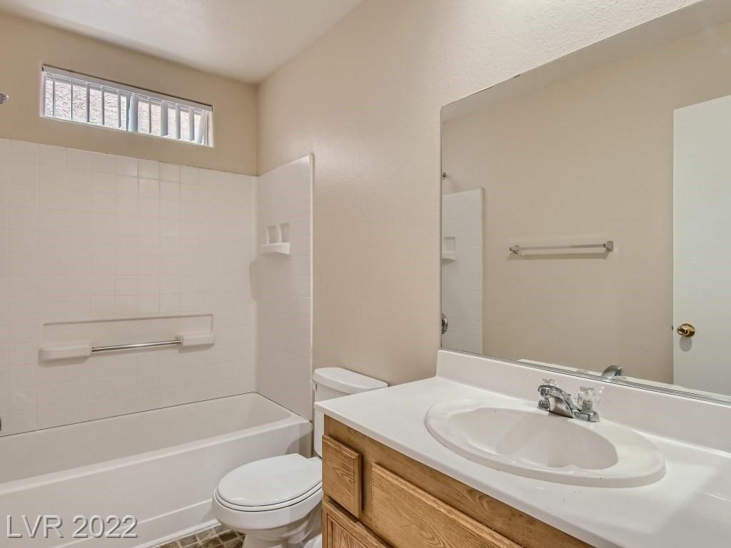 Rocky Beach Dr, Las Vegas, NV 89115