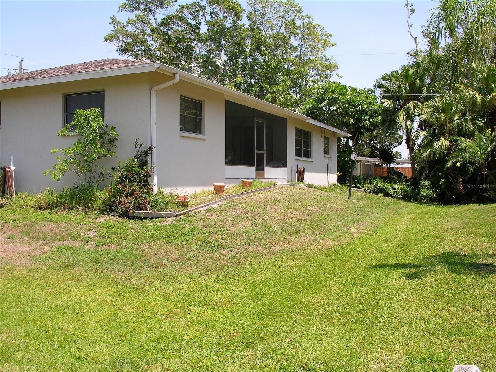 Avenue D, Sarasota, FL 34231