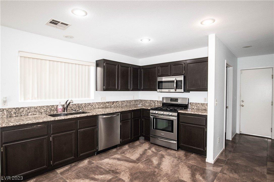 Sandhill Crane Ave, Henderson, NV 89002