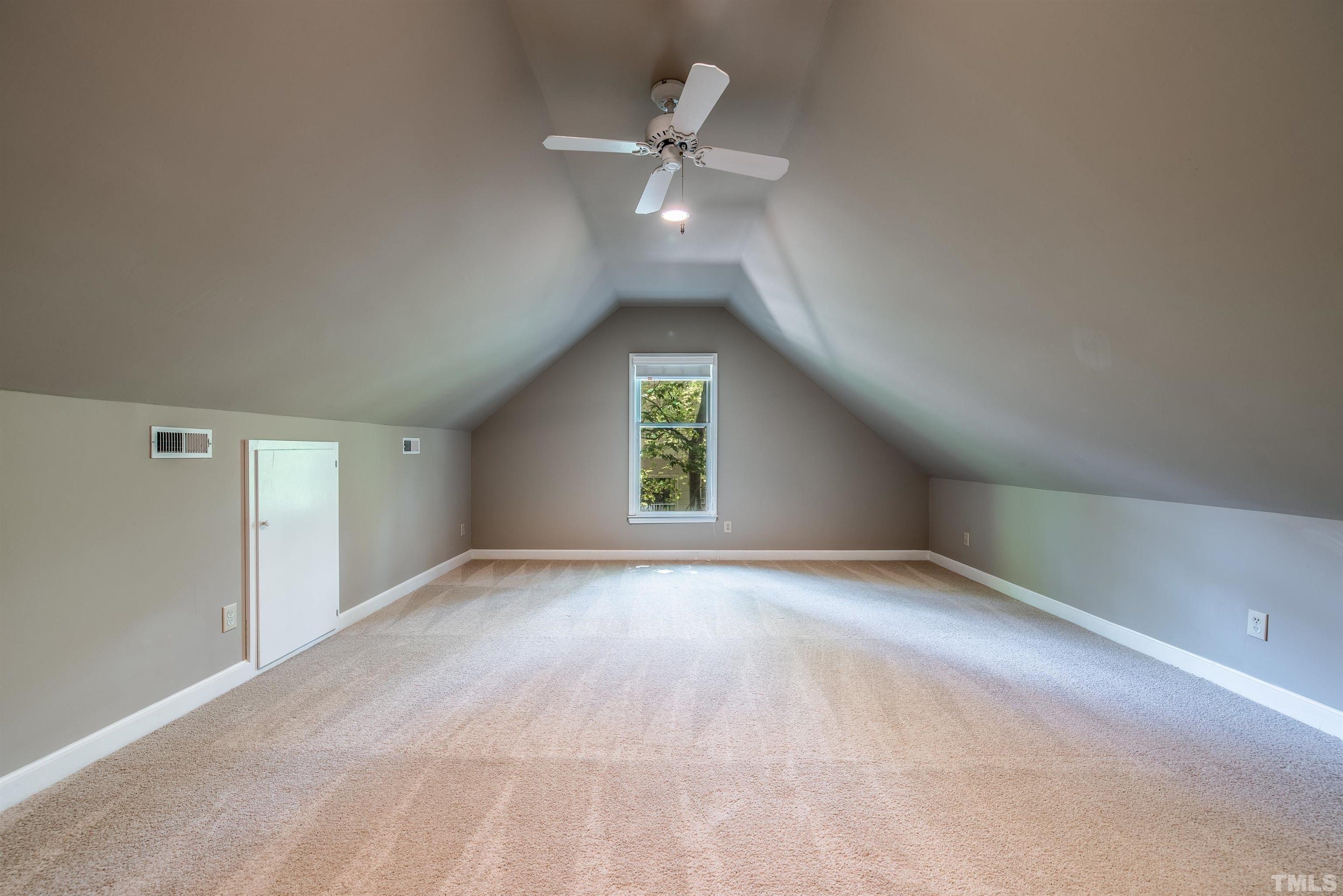 Meade Ln, Durham, NC 27707