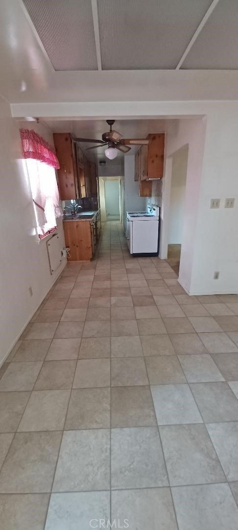 N 11th Ave, Upland, CA 91786