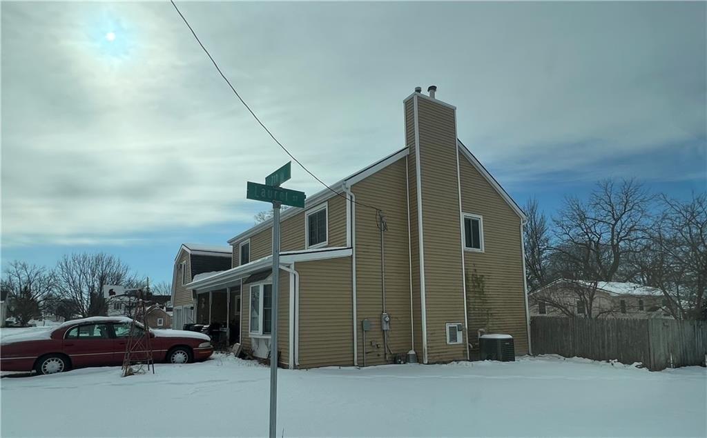 7th St, Minburn, IA 50167