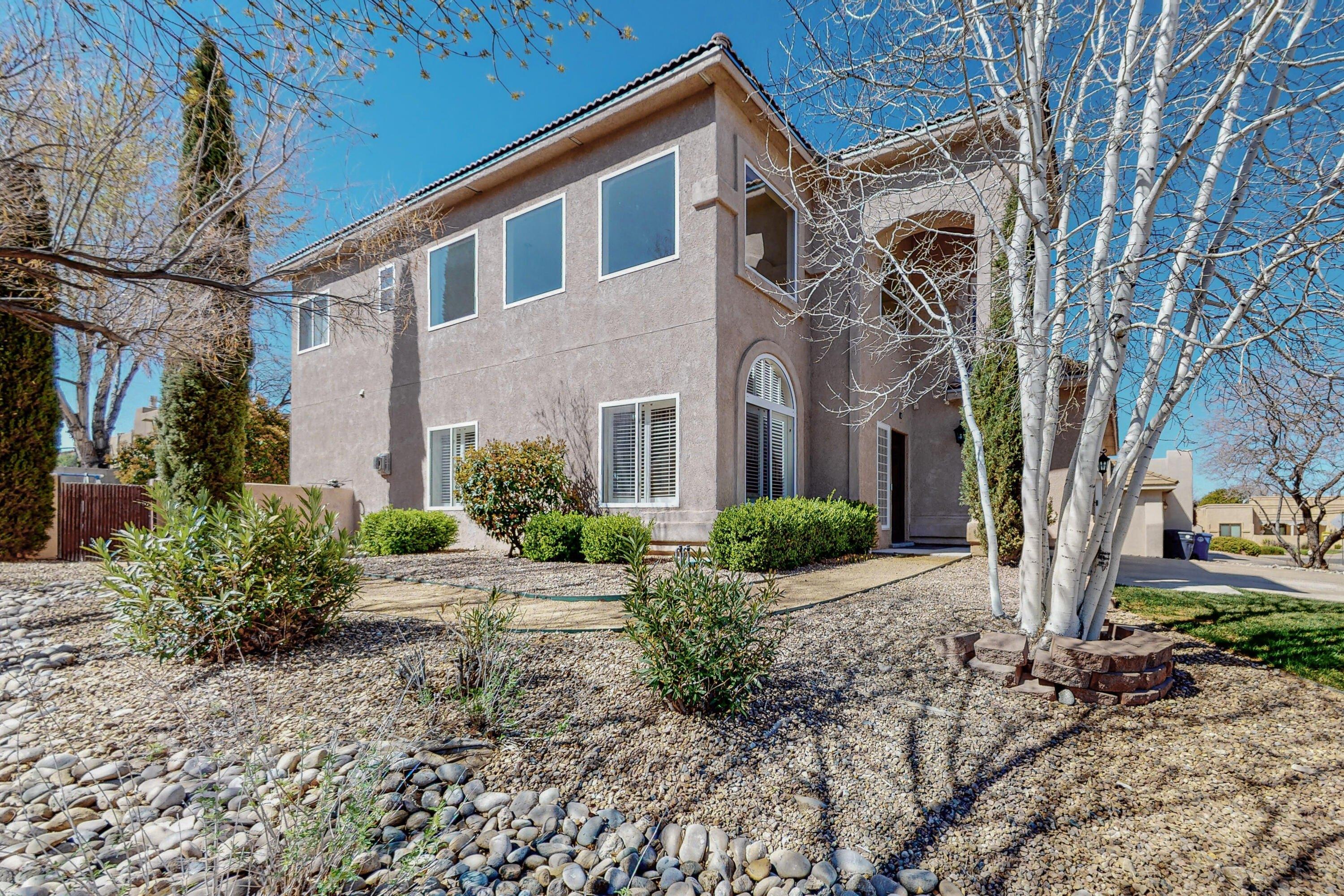 Vallejo Pl Ne, Albuquerque, NM 87122