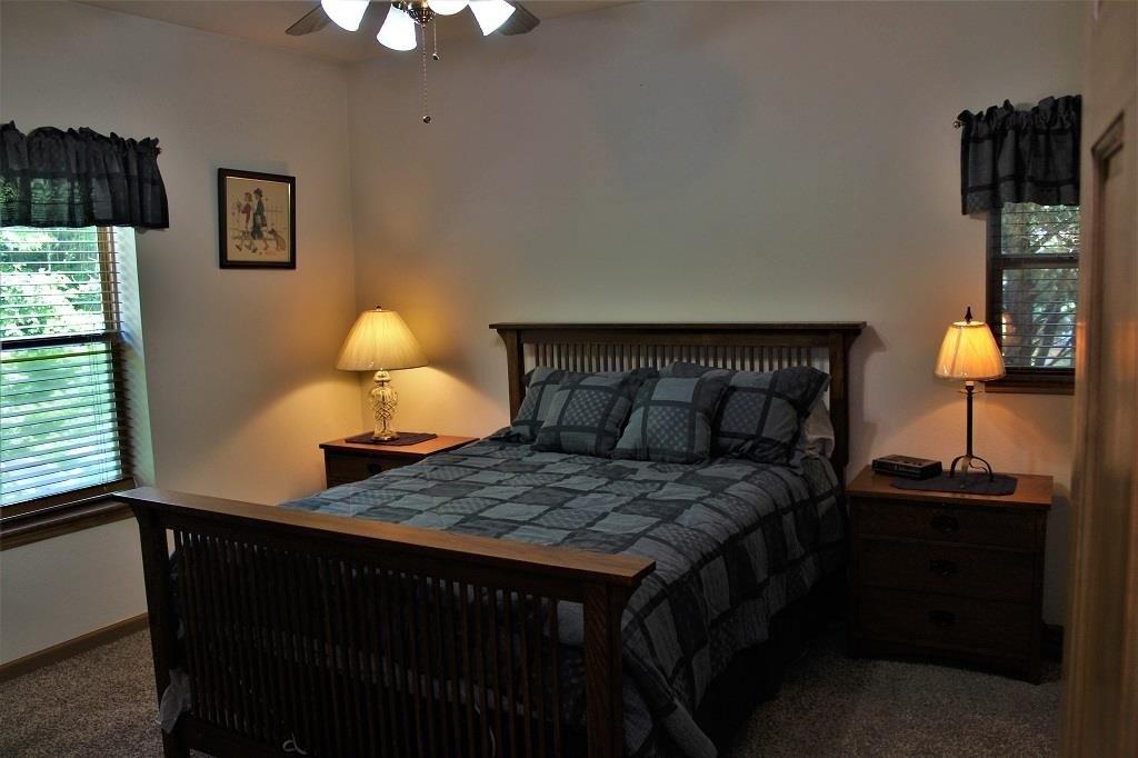White Oak Pt, Whittier, NC 28789