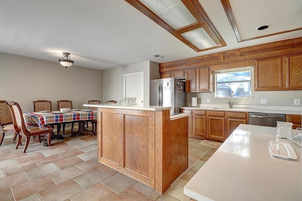 Castle Way Cir, Corpus Christi, TX 78410